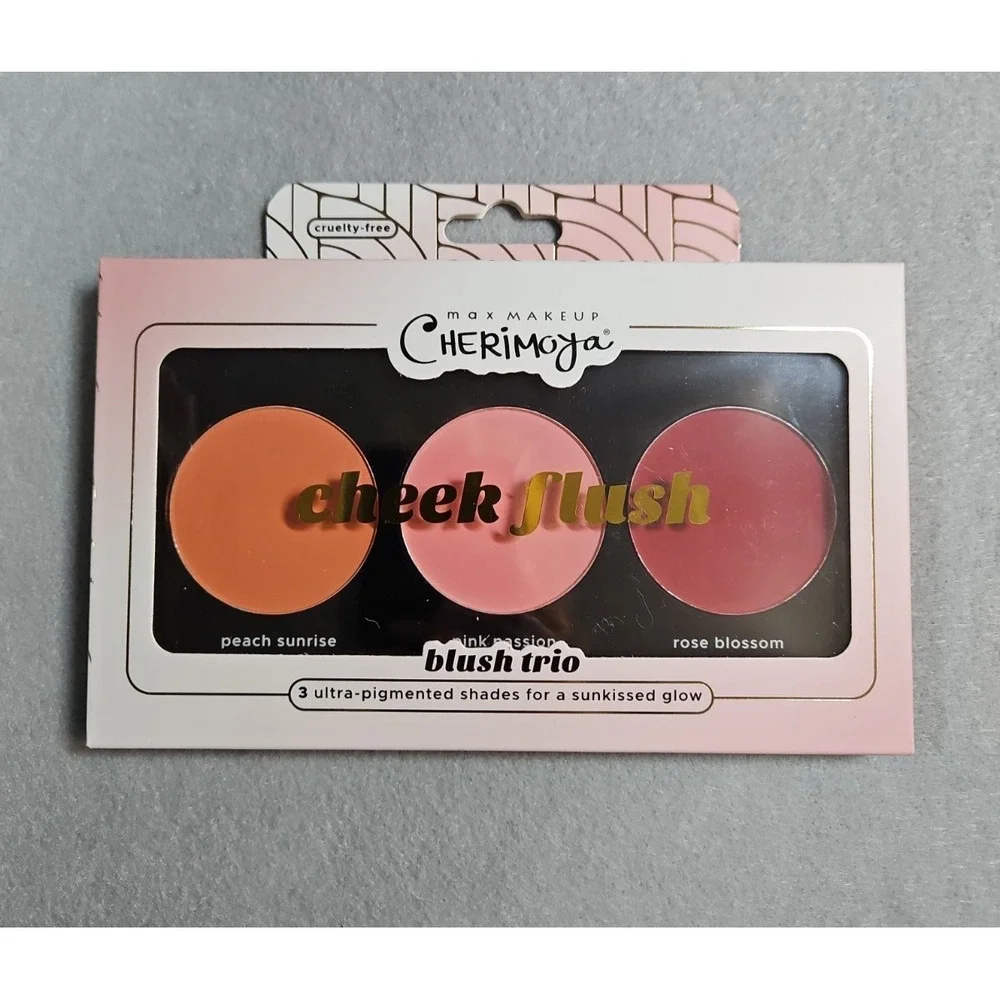 Max Makeup Cherimoya Cheek Flush Trio Blush Palette